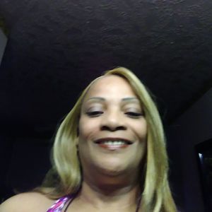 Meet your Posher, Lynn